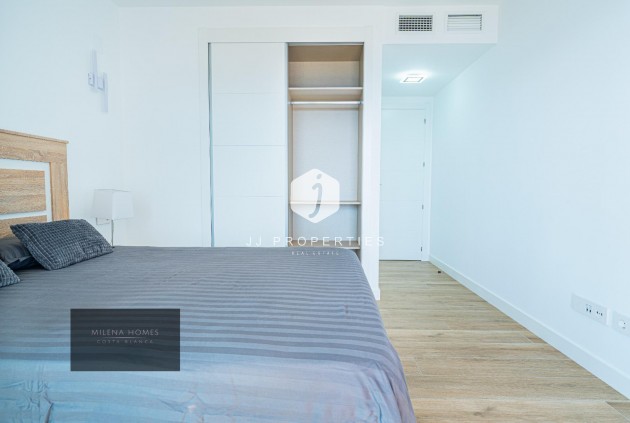 Resale - Apartment / flat -
Torrevieja - Punta prima