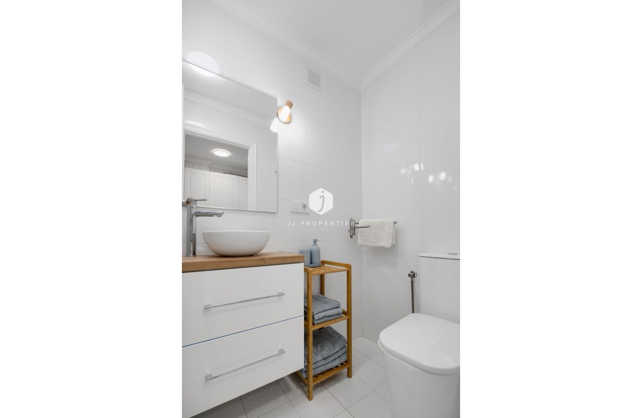 Aus zweiter Hand - Wohnung -
Torrevieja - Costa Blanca