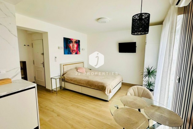 Z drugiej ręki - Mieszkanie w bloku -
Torrevieja - Costa Blanca