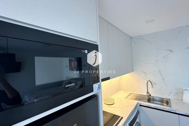 Z drugiej ręki - Mieszkanie w bloku -
Torrevieja - Costa Blanca