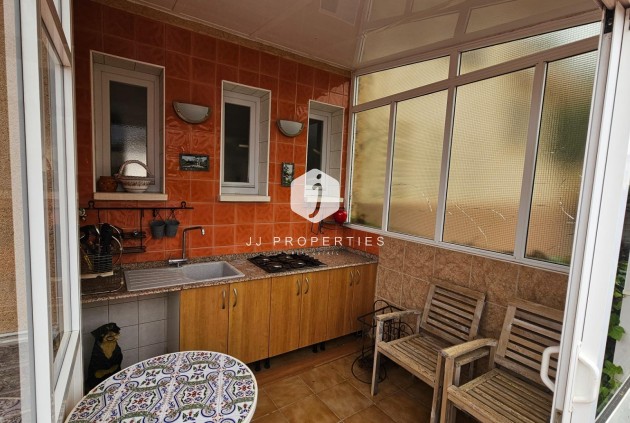 Aus zweiter Hand - Villa -
Torrevieja - El chaparral