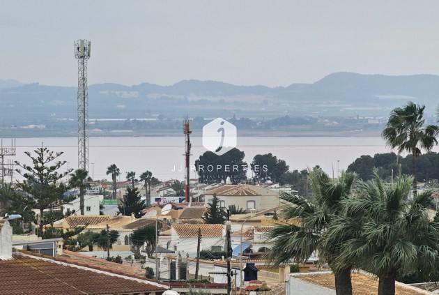 Aus zweiter Hand - Villa -
Torrevieja - El chaparral