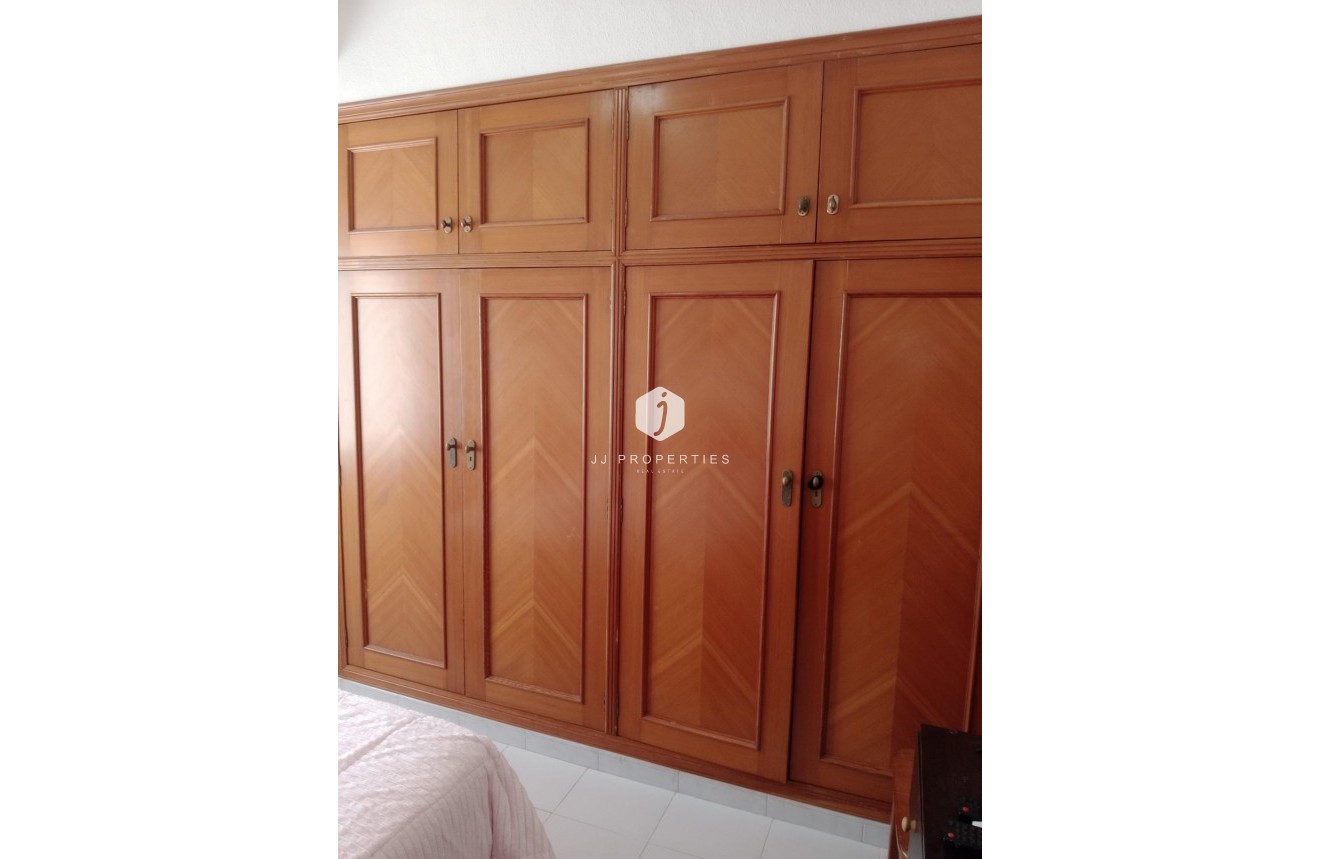 Aus zweiter Hand - Wohnung -
Torrevieja - Playa del Cura