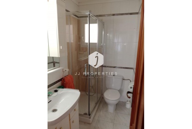 Aus zweiter Hand - Wohnung -
Torrevieja - Playa del Cura