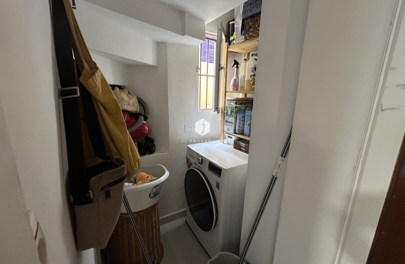 D'occasion - Chalet -
Torrevieja - Costa Blanca