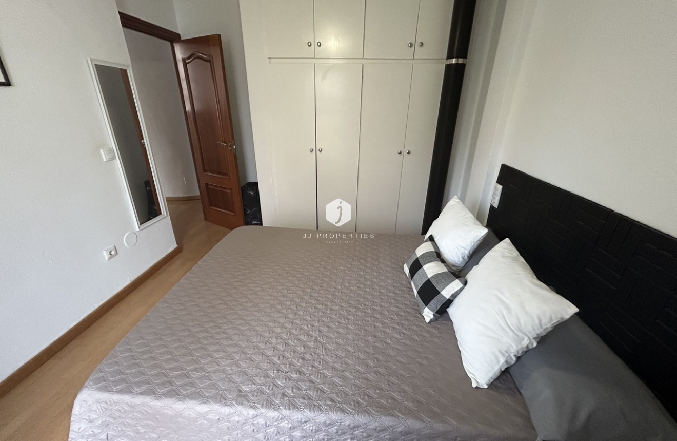 D'occasion - Chalet -
Torrevieja - Costa Blanca