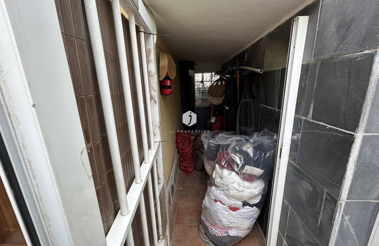 D'occasion - Chalet -
Torrevieja - Costa Blanca