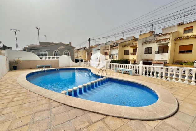 Aus zweiter Hand - Villa -
Torrevieja - Los Balcones - Los Altos del Edén