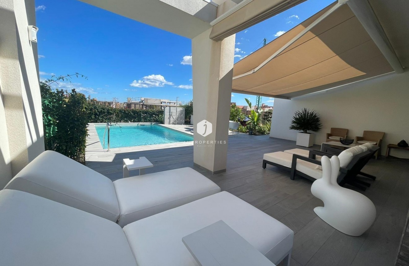 Tweedehands - Villa -
Algorfa - Club De Golf La Finca