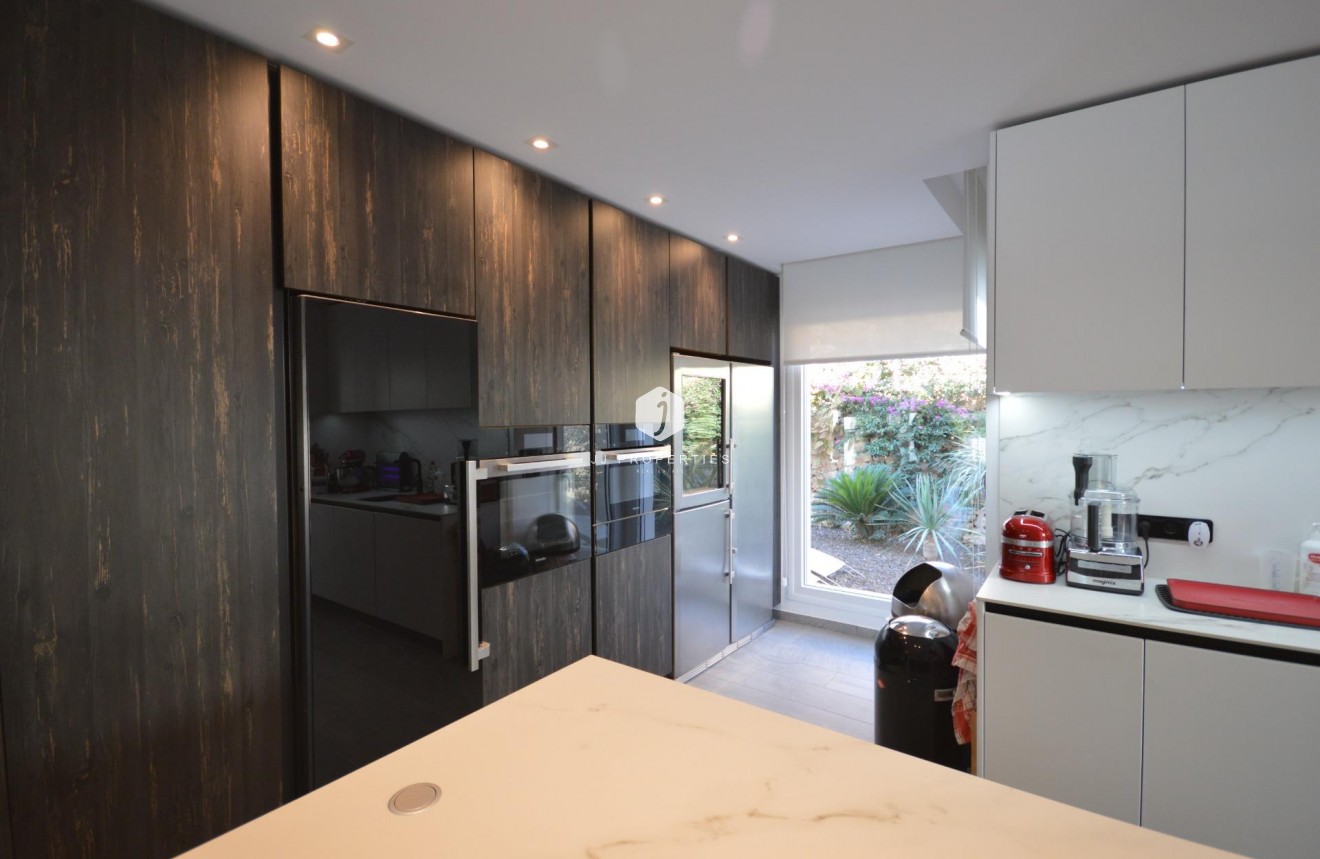 Tweedehands - Villa -
Algorfa - Club De Golf La Finca