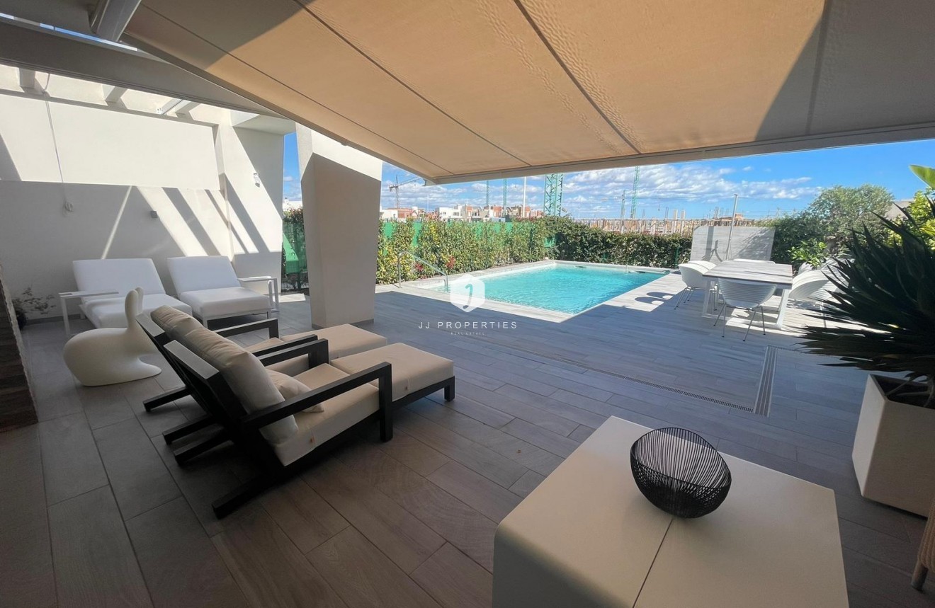 Tweedehands - Villa -
Algorfa - Club De Golf La Finca