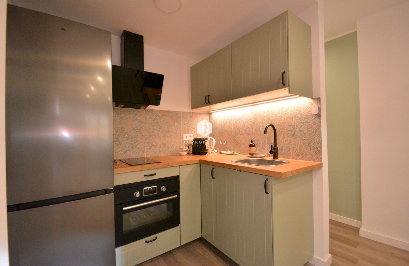 D'occasion - Appartement -
Torrevieja - Costa Blanca