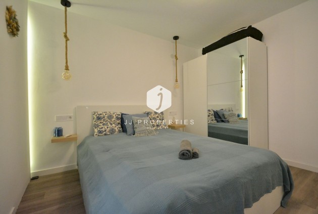 D'occasion - Appartement -
Torrevieja - Costa Blanca