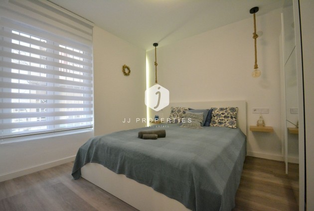 D'occasion - Appartement -
Torrevieja - Costa Blanca