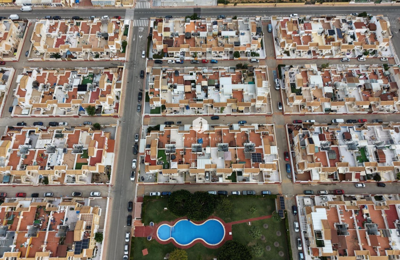 D'occasion - Bungalow -
Torrevieja - El Limonar