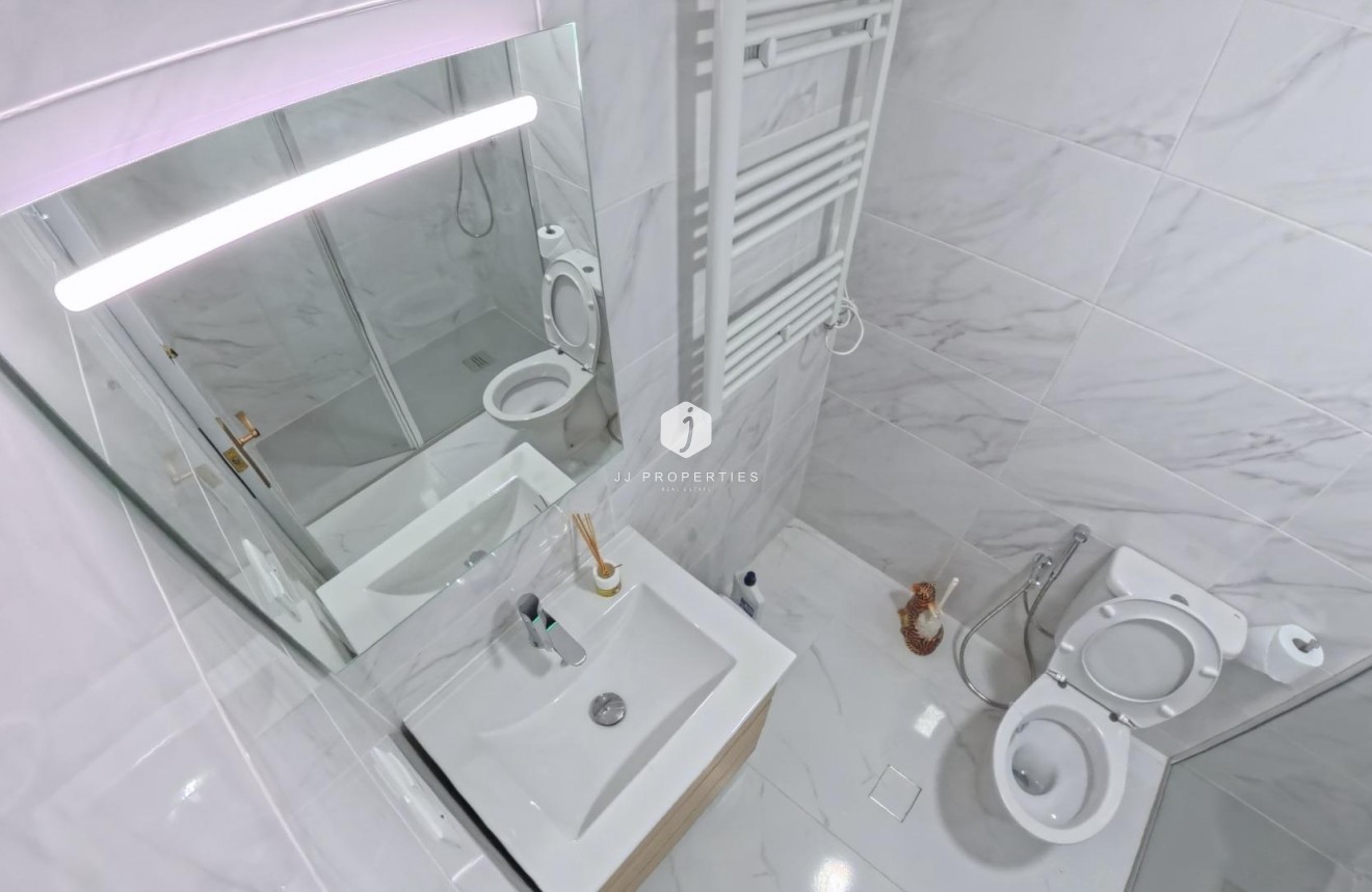 D'occasion - Bungalow -
Torrevieja - El Limonar