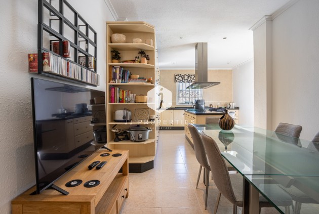 Resale - Villa -
Bigastro - Inland