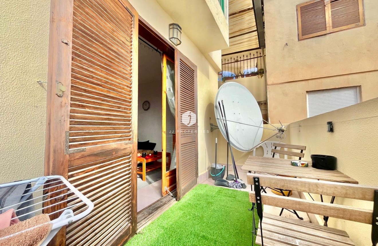 Segunda mano - Apartamento / piso -
Torrevieja - Nueva Torrevieja