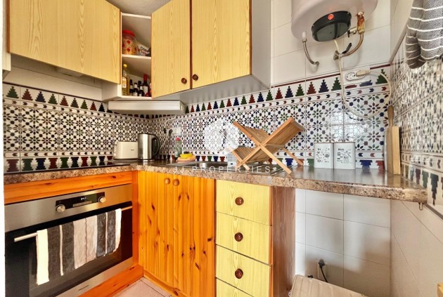 Segunda mano - Apartamento / piso -
Torrevieja - Nueva Torrevieja