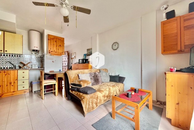 Segunda mano - Apartamento / piso -
Torrevieja - Nueva Torrevieja