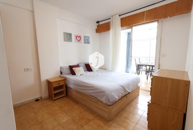 D'occasion - Appartement -
Torrevieja - Costa Blanca