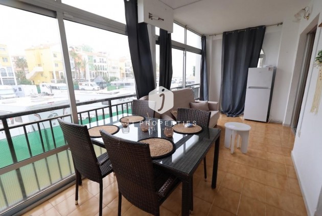 D'occasion - Appartement -
Torrevieja - Costa Blanca