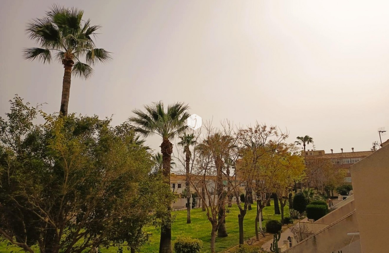 Aus zweiter Hand - Wohnung -
Orihuela Costa - Costa Blanca