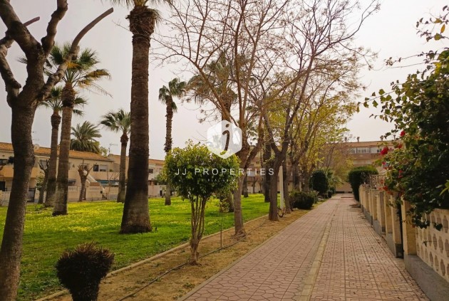 Aus zweiter Hand - Wohnung -
Orihuela Costa - Costa Blanca