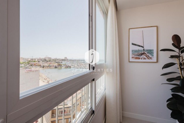 Tweedehands - Appartement / flat -
Torrevieja - Costa Blanca