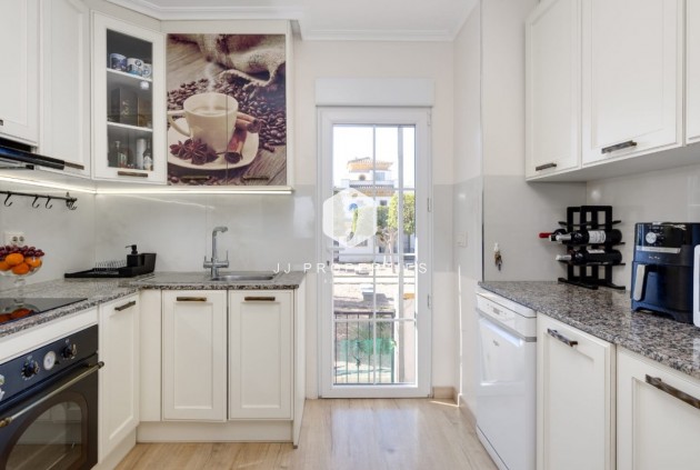 Tweedehands - Chalet -
Torrevieja - Costa Blanca