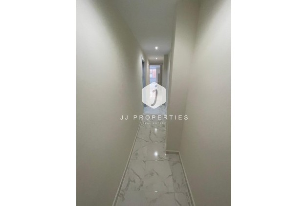 Resale - Apartment / flat -
Torrevieja - Costa Blanca