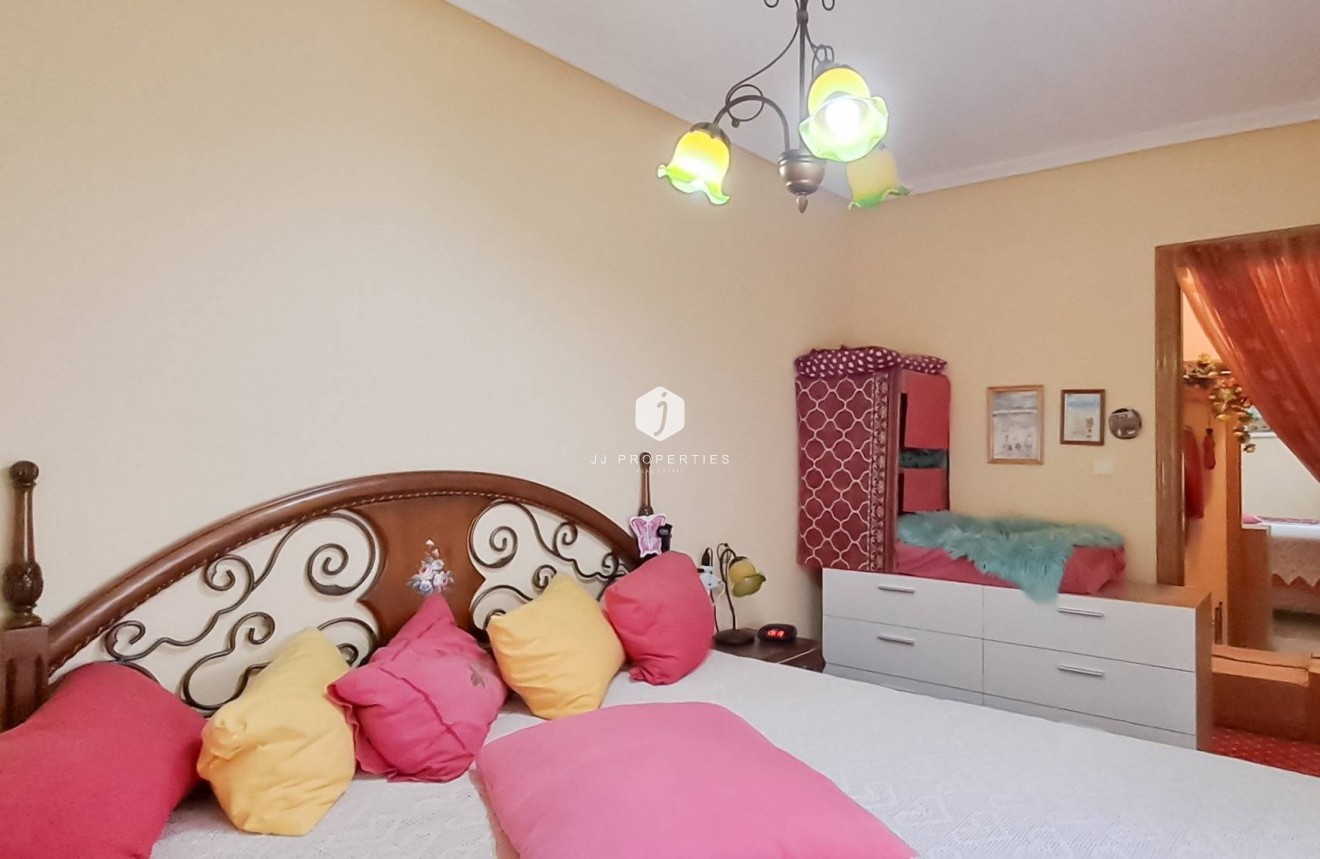 Aus zweiter Hand - Penthouse -
Torrevieja