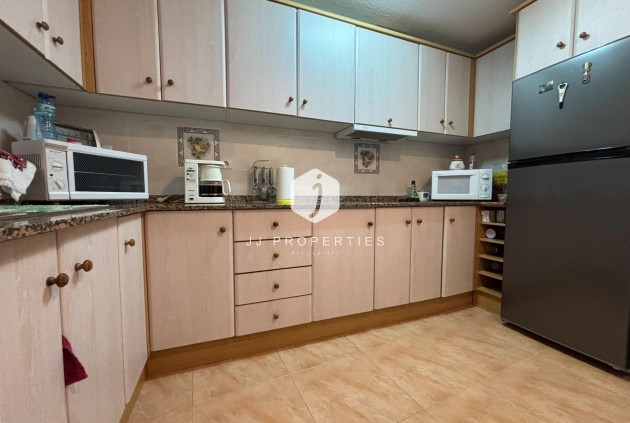 Resale - Apartment / flat -
Torrevieja - Playa de los Locos