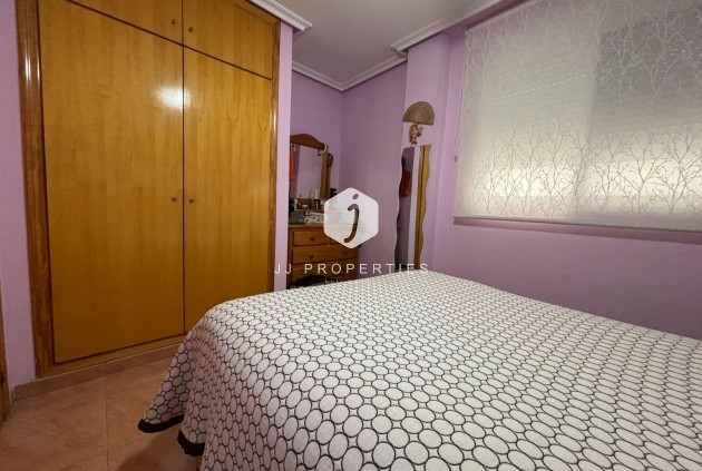 Resale - Apartment / flat -
Torrevieja - Playa de los Locos