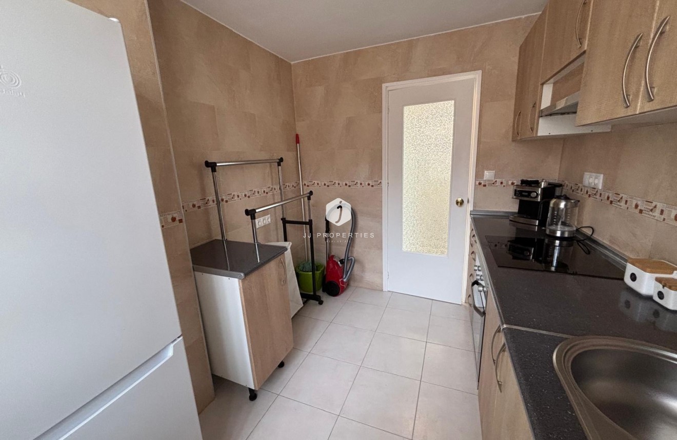 Resale - Apartment / flat -
Torrevieja - Playa de los Naufragos