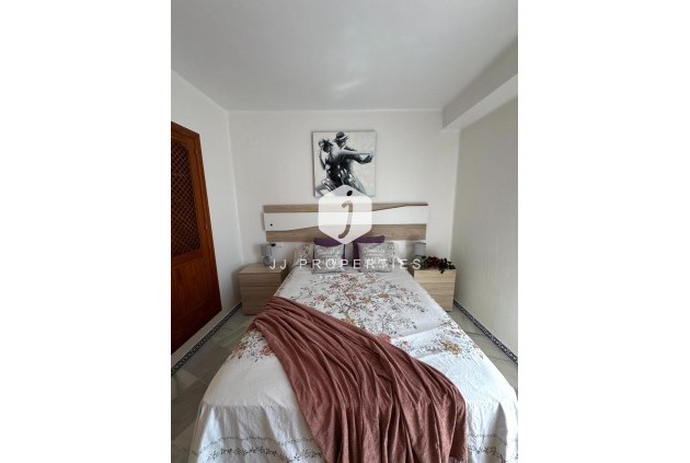 D'occasion - Attique -
Torrevieja - Los Frutales