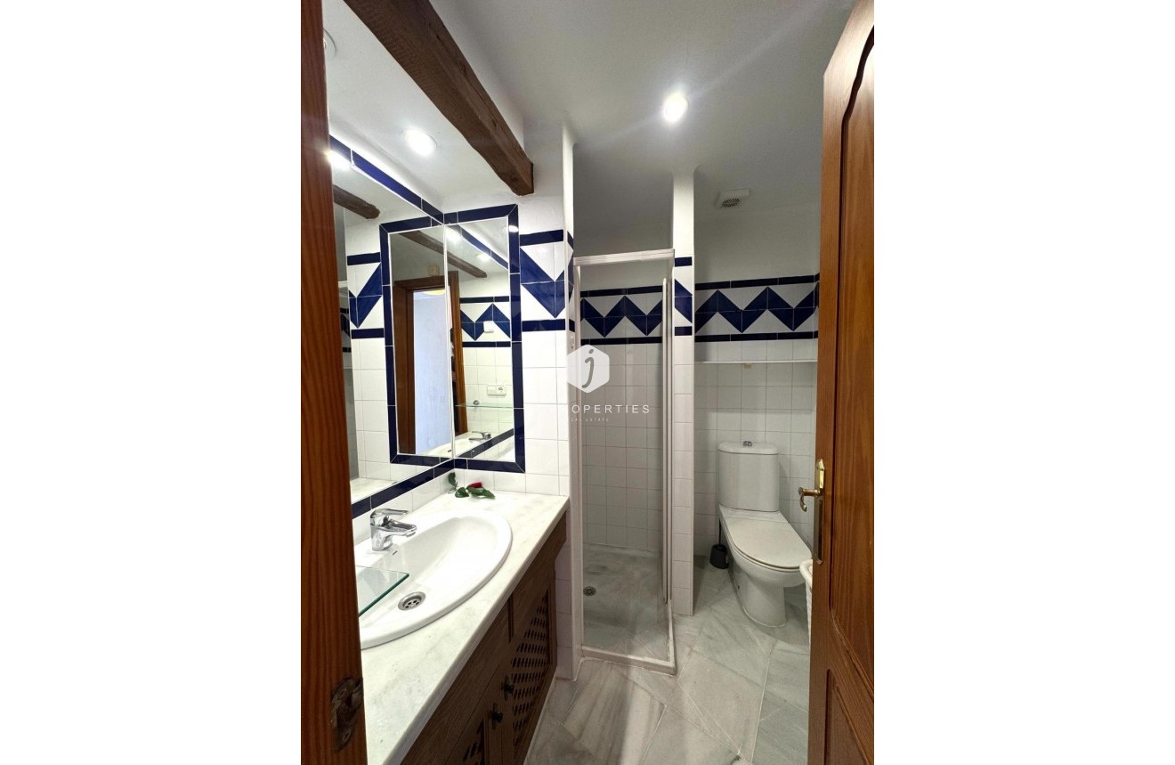 D'occasion - Attique -
Torrevieja - Los Frutales