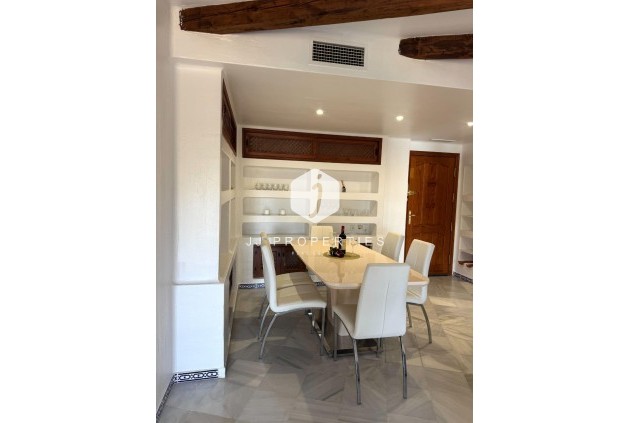 D'occasion - Attique -
Torrevieja - Los Frutales