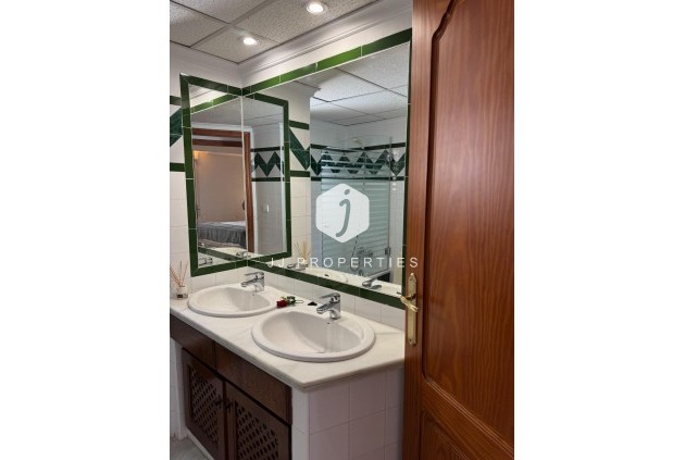 D'occasion - Attique -
Torrevieja - Los Frutales