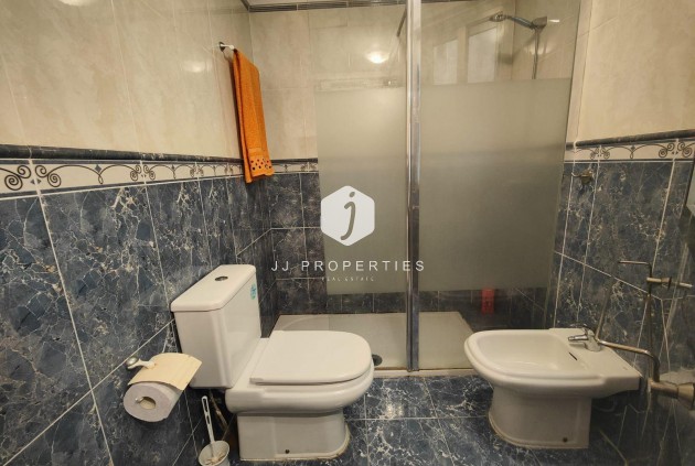 Resale - Apartment / flat -
Torrevieja - La Mata