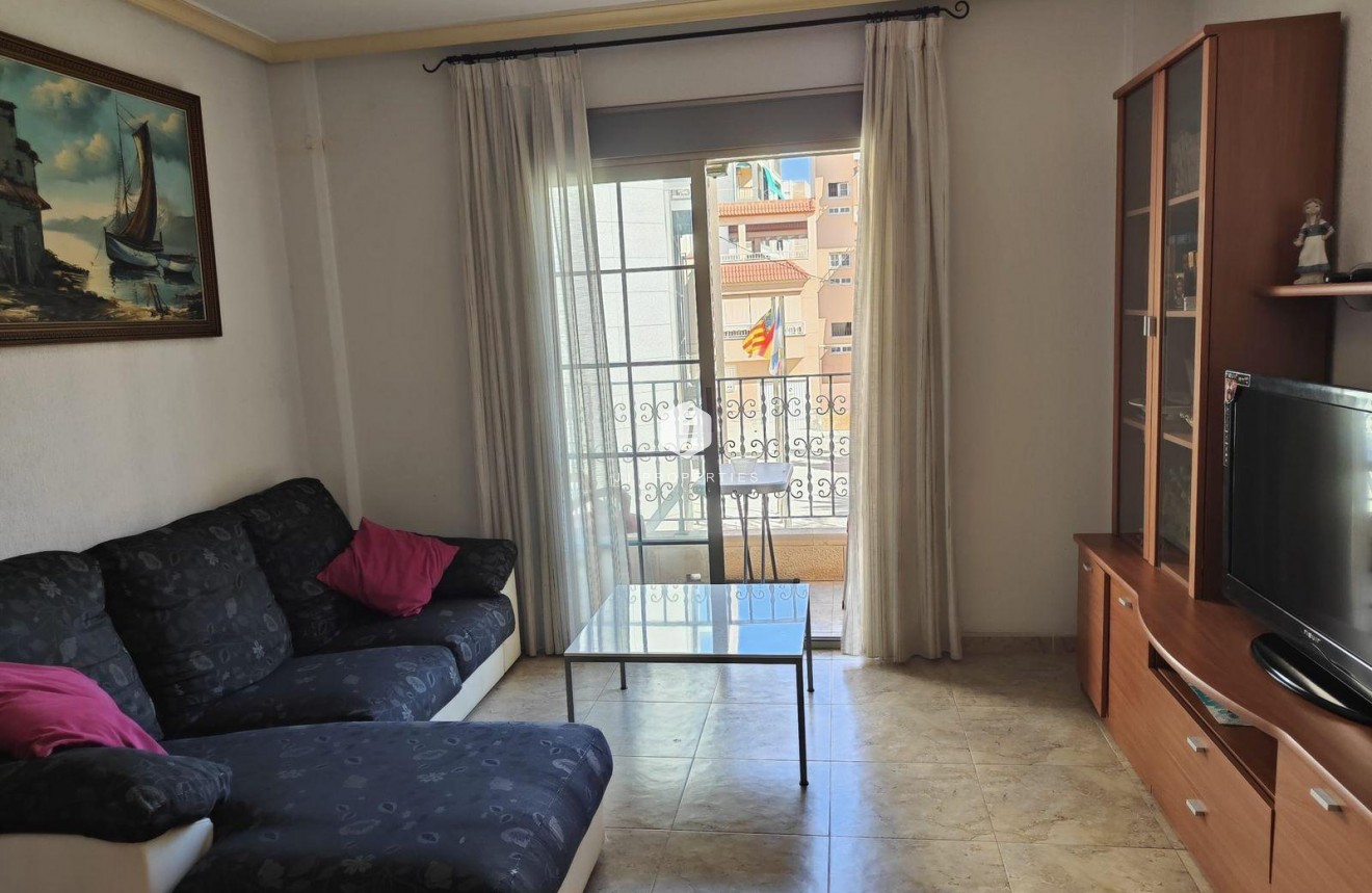 Resale - Apartment / flat -
Torrevieja - La Mata