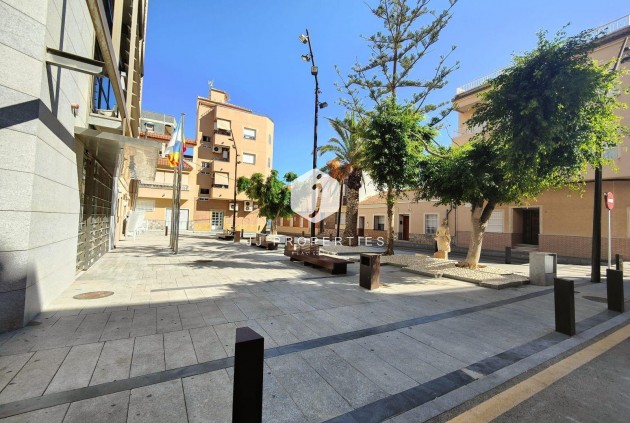 Resale - Apartment / flat -
Torrevieja - La Mata