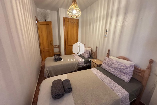 Resale - Apartment / flat -
Torrevieja - Playa de los Locos