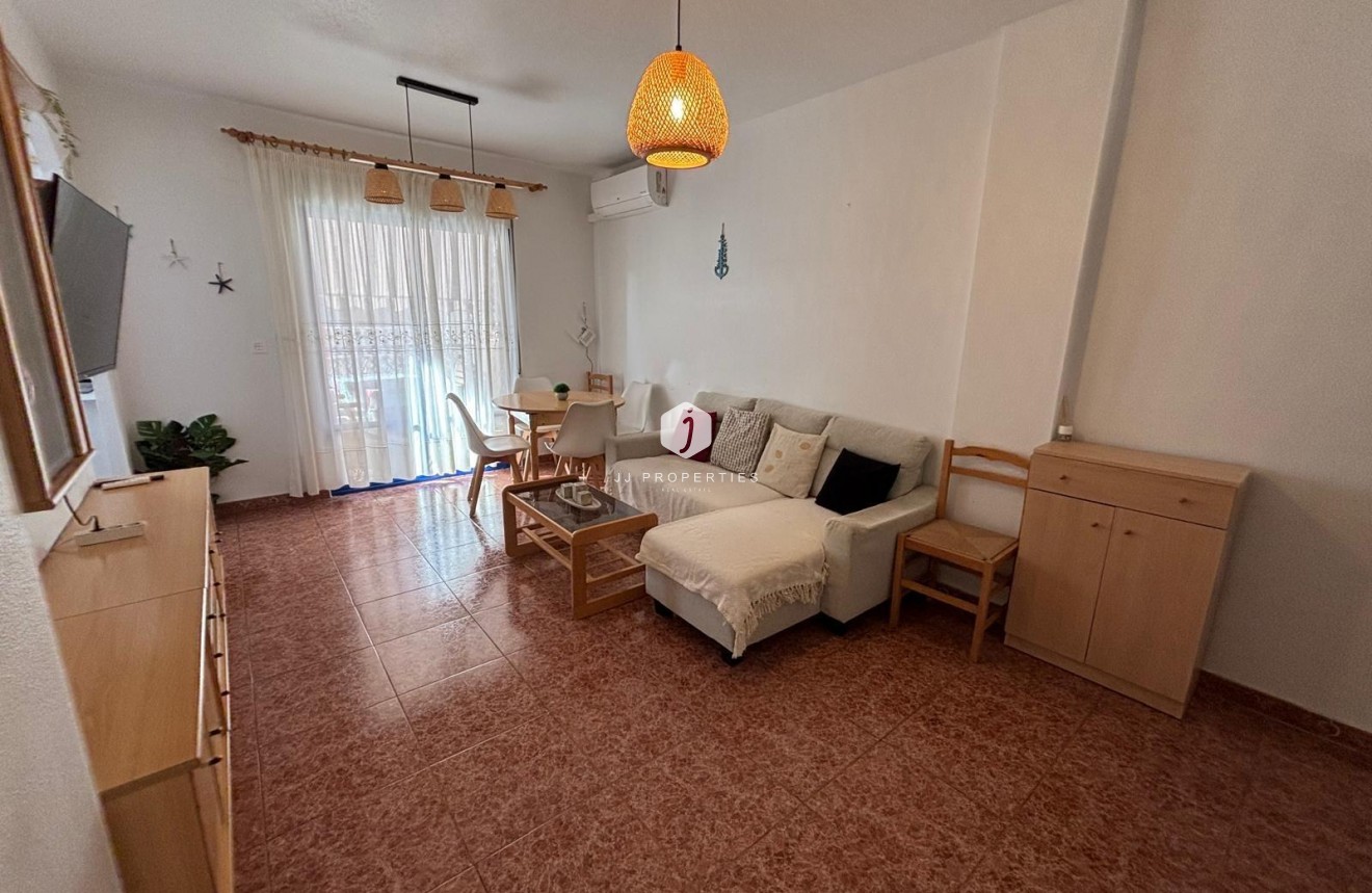 Resale - Apartment / flat -
Torrevieja - Playa de los Locos