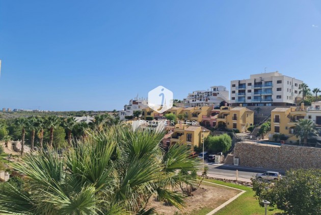 Z drugiej ręki - Villa -
Orihuela Costa - Lomas De Campoamor-las Ramblas
