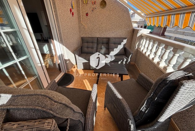 Resale - Apartment / flat -
Torrevieja