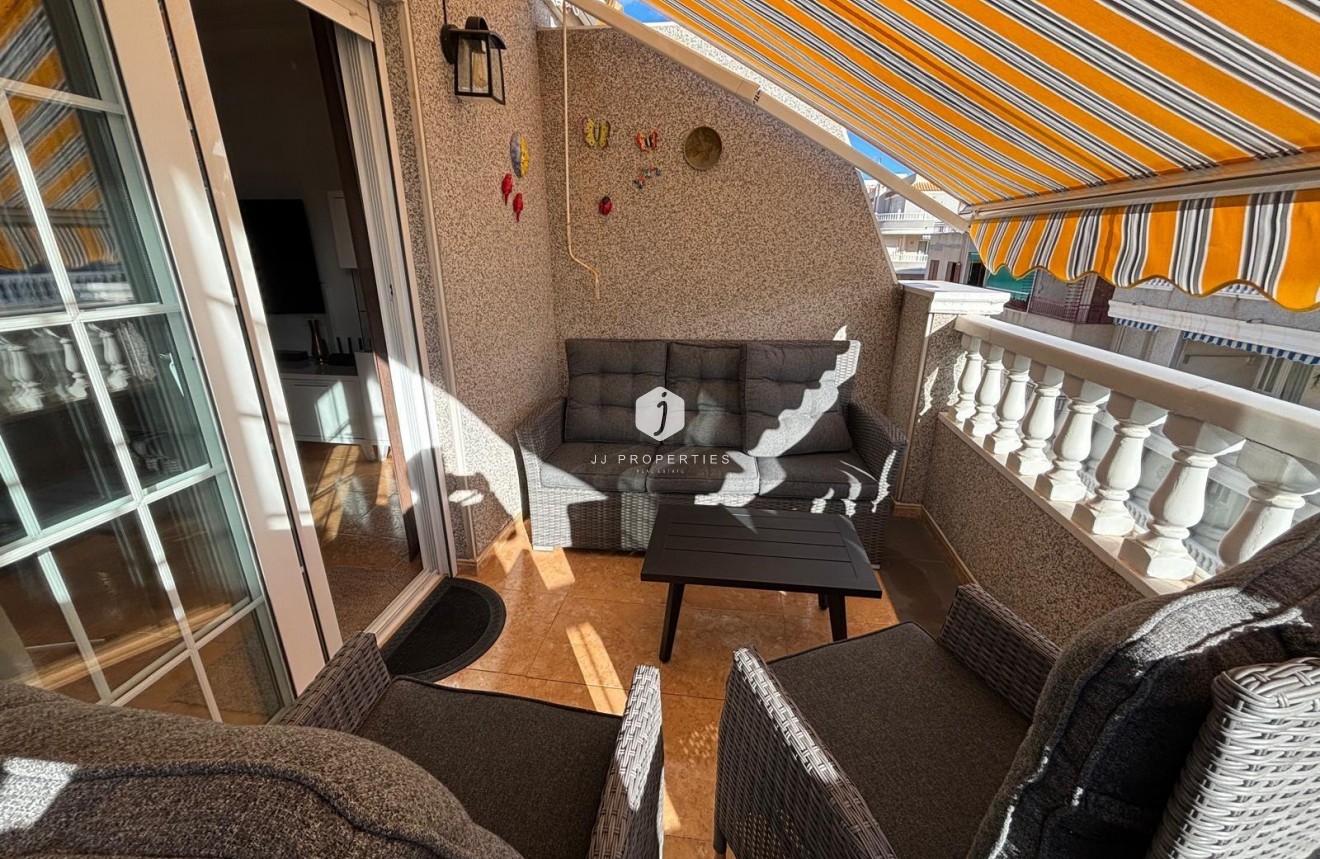 Resale - Apartment / flat -
Torrevieja