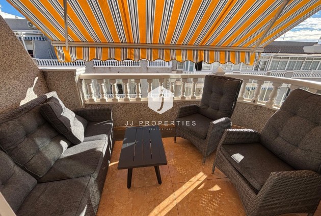 Resale - Apartment / flat -
Torrevieja