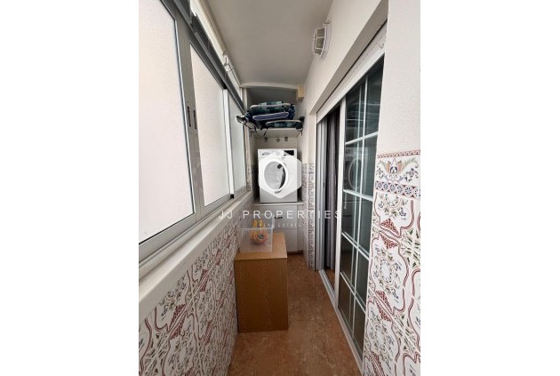 Resale - Apartment / flat -
Torrevieja