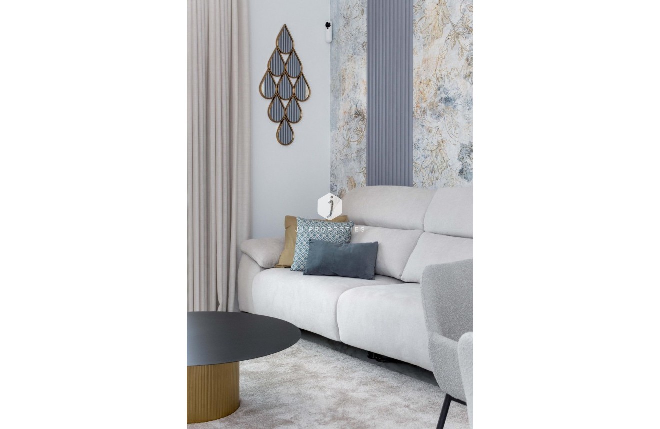 Aus zweiter Hand - Penthouse -
Guardamar del Segura - Pueblo